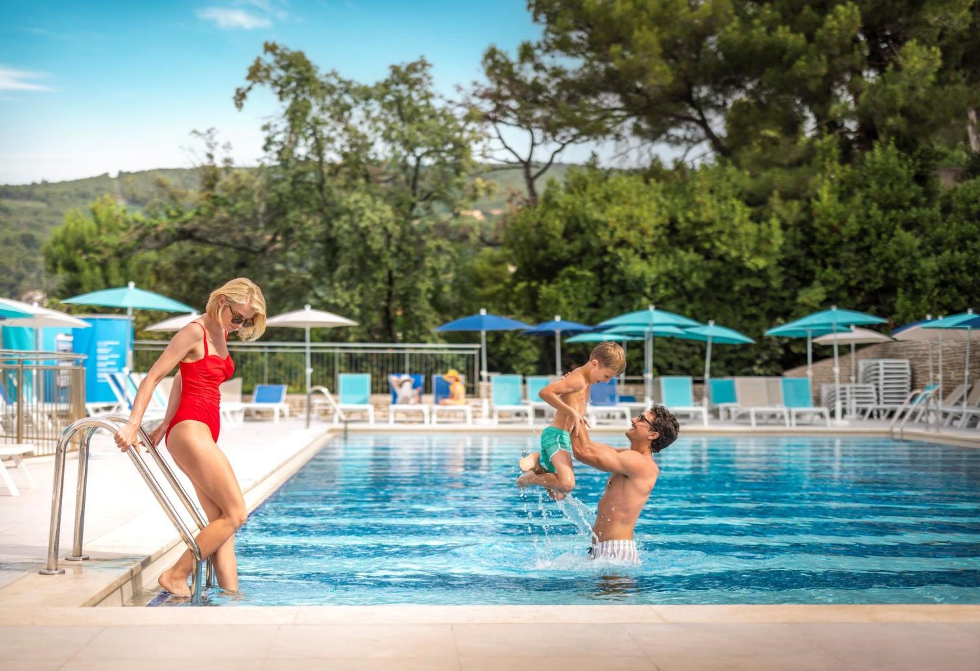 Sunny Rabac By Valamar Buitenkant foto