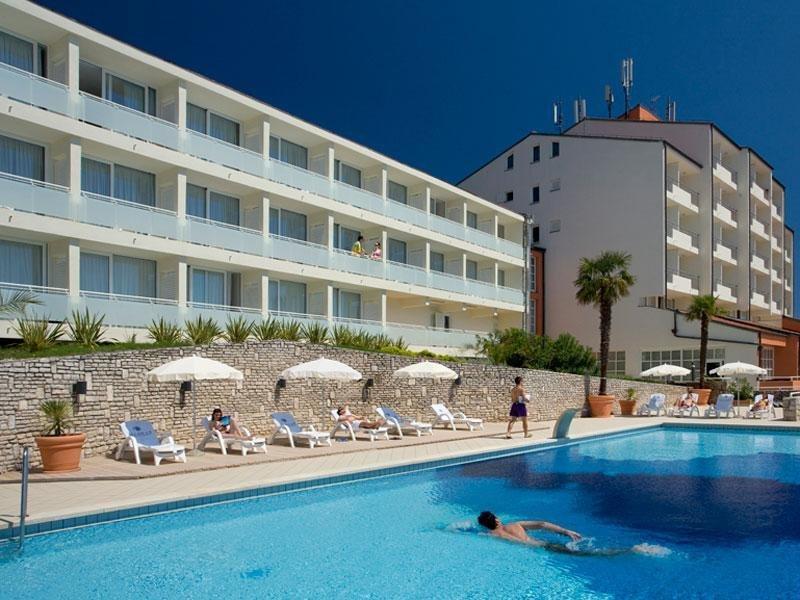 Sunny Rabac By Valamar Buitenkant foto