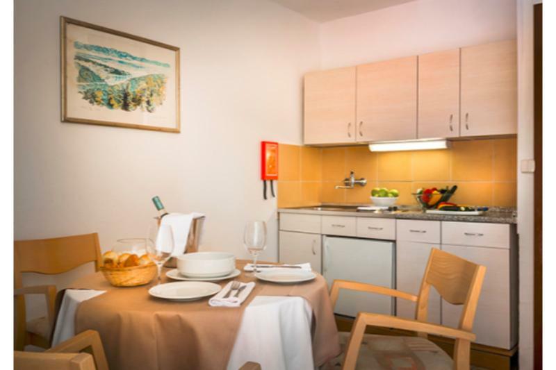 Sunny Rabac By Valamar Buitenkant foto