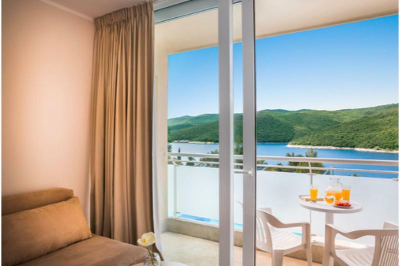 Sunny Rabac By Valamar Buitenkant foto